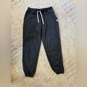Vuori Boyfriend jogger size medium